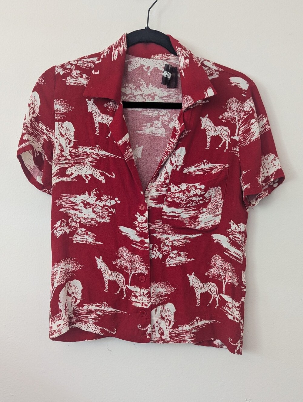 RARE Reformation Cuba Top Button Up In Nairobi Red Jungle Print sz XS